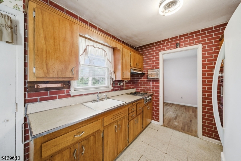 Oak Ridge - Residential