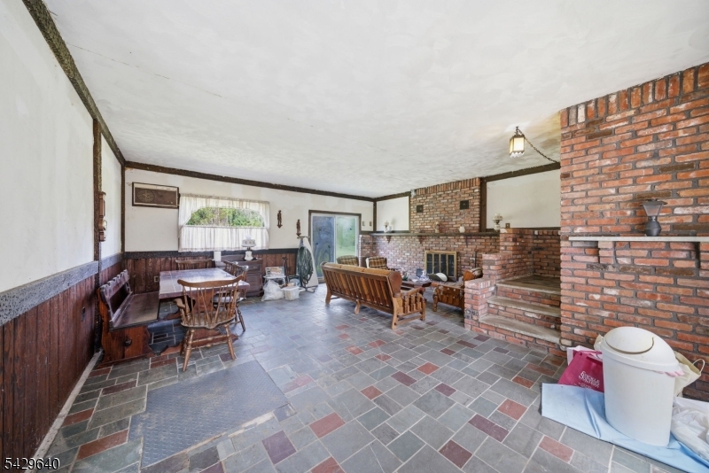 Oak Ridge - Residential