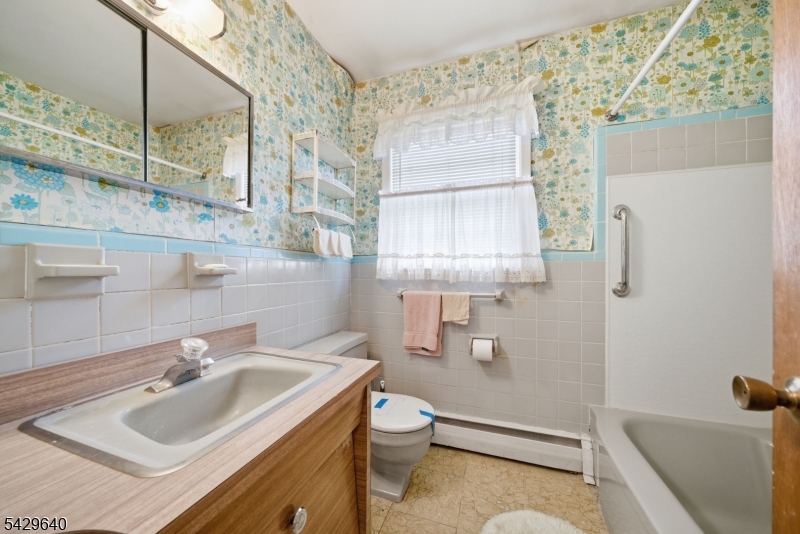Oak Ridge - Residential