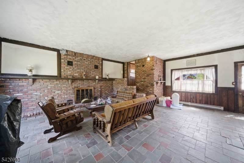 Oak Ridge - Residential