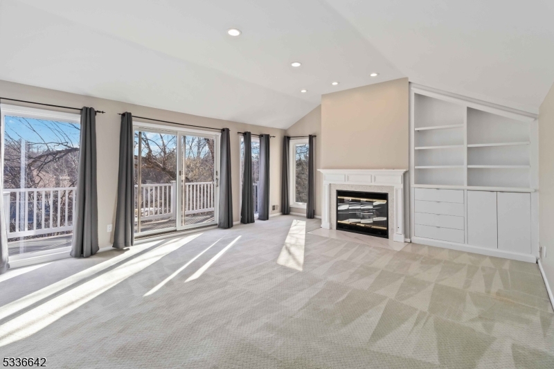 Rolling Hills at Lake Road - Residential