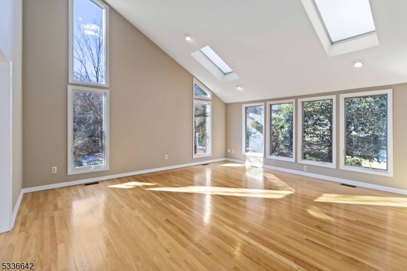 Rolling Hills at Lake Road - Residential