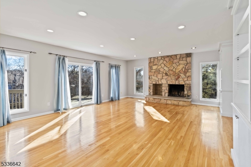 Rolling Hills at Lake Road - Residential