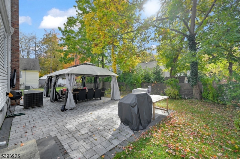 Hillside - Residential