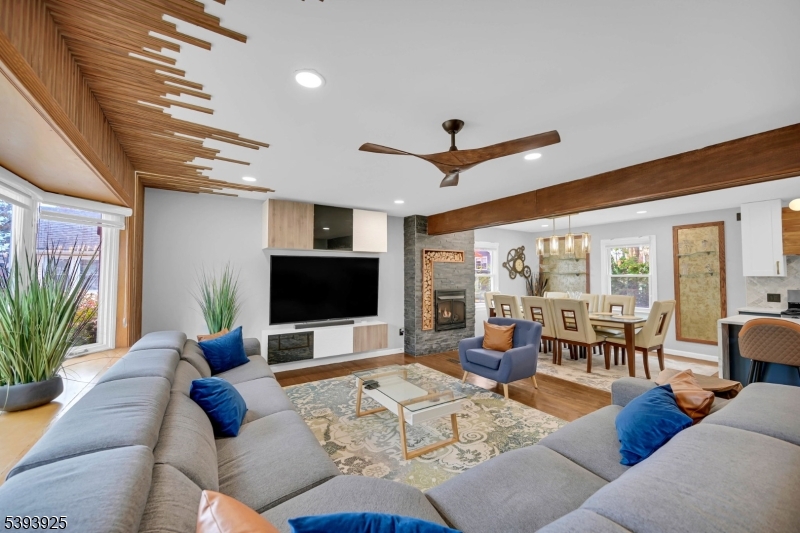 Hillside - Residential