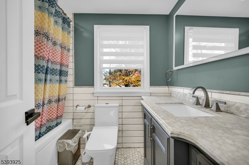 Hillside - Residential