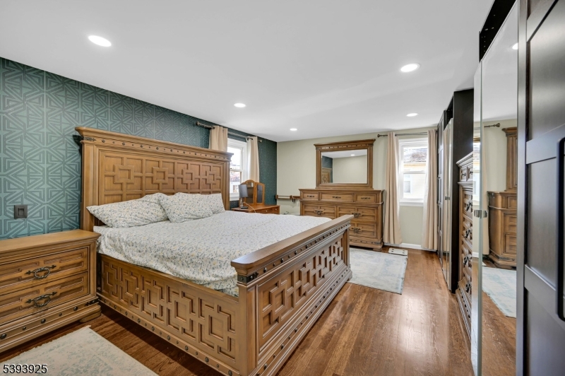 Hillside - Residential