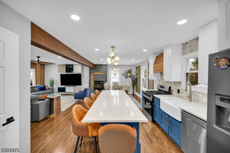 Hillside - Residential