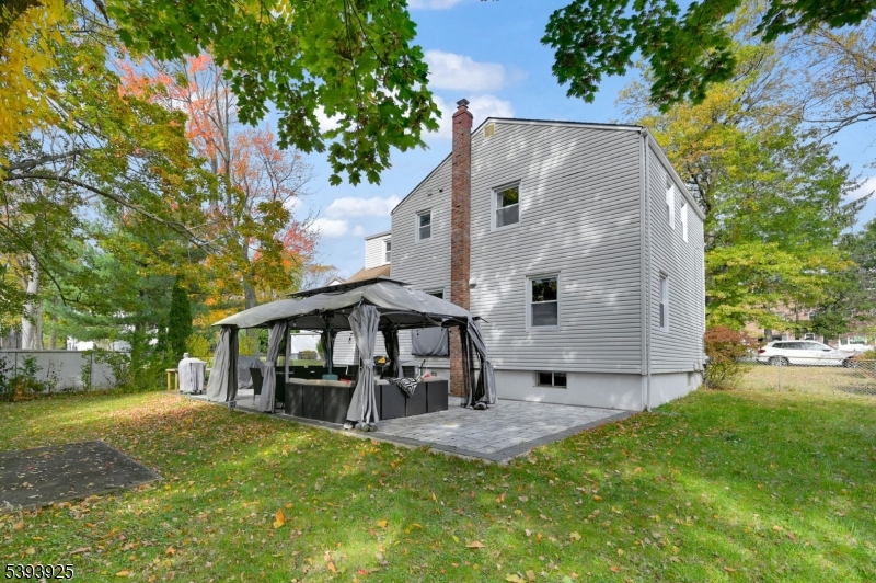 Hillside - Residential