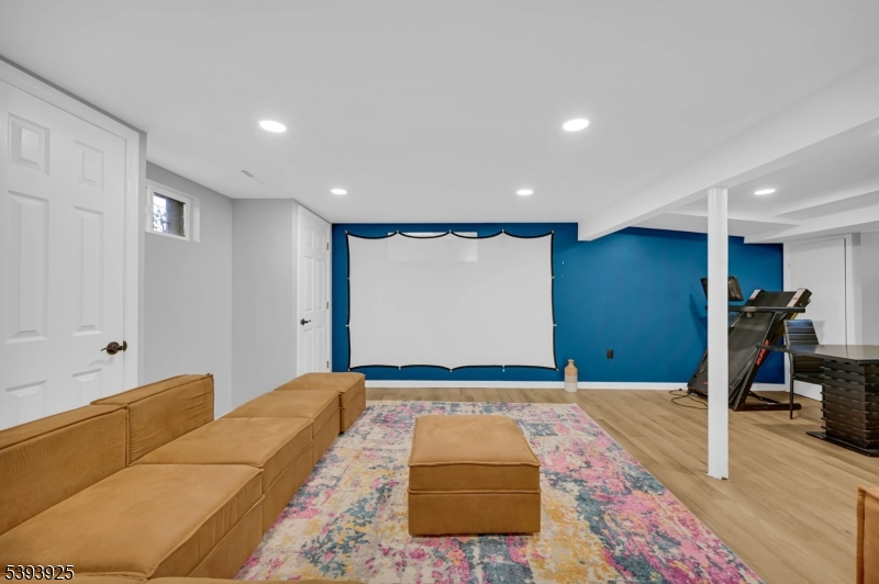 Hillside - Residential