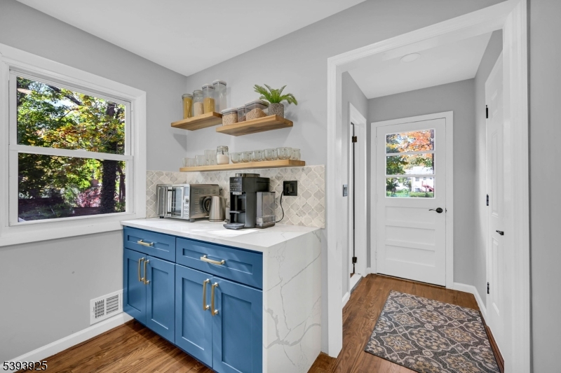 Hillside - Residential