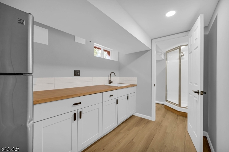 Hillside - Residential