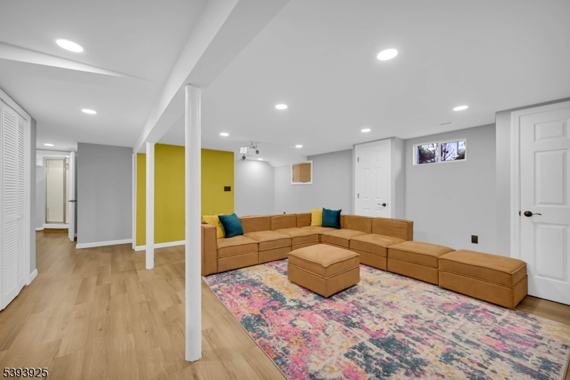 Hillside - Residential