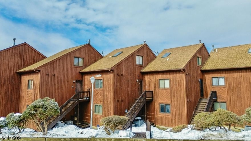 Walk into this beautifully updated, turn-key, move in ready townhome located in the highly desirable Great Gorge Village This stylishly renovated 2 bedroom, 2 bath condo offers the perfect blend of modern updates. Perfect as a primary residence, vacation getaway, or investment property, this home blends modern comforts with a scenic mountain lifestyle just minutes from world-class outdoor amenities. A must see!