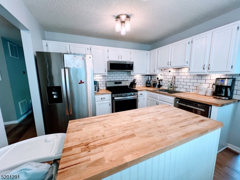 Cedar Brook - Residential