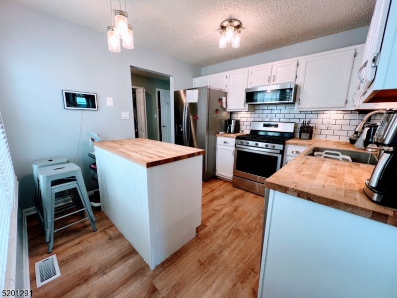 Cedar Brook - Residential