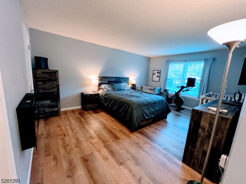 Cedar Brook - Residential