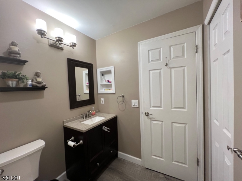 Cedar Brook - Residential