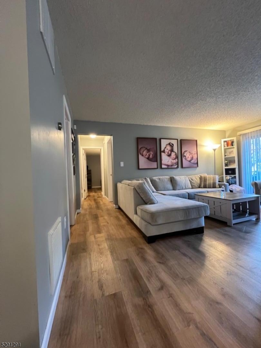 Cedar Brook - Residential