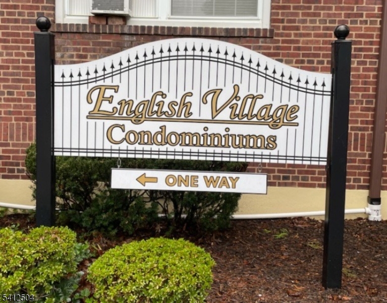 English Village - Residential Lease