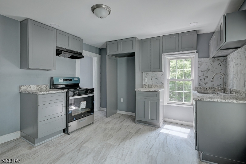 Tuscan - Residential Lease