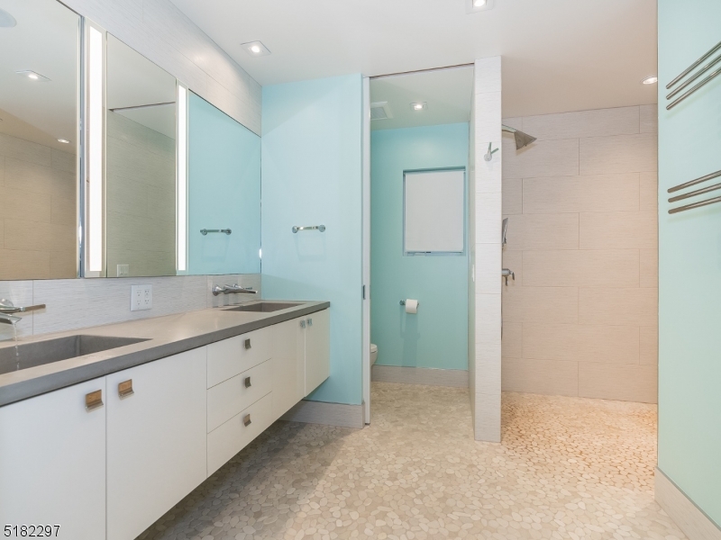 LAKE MOHAWK - Residential