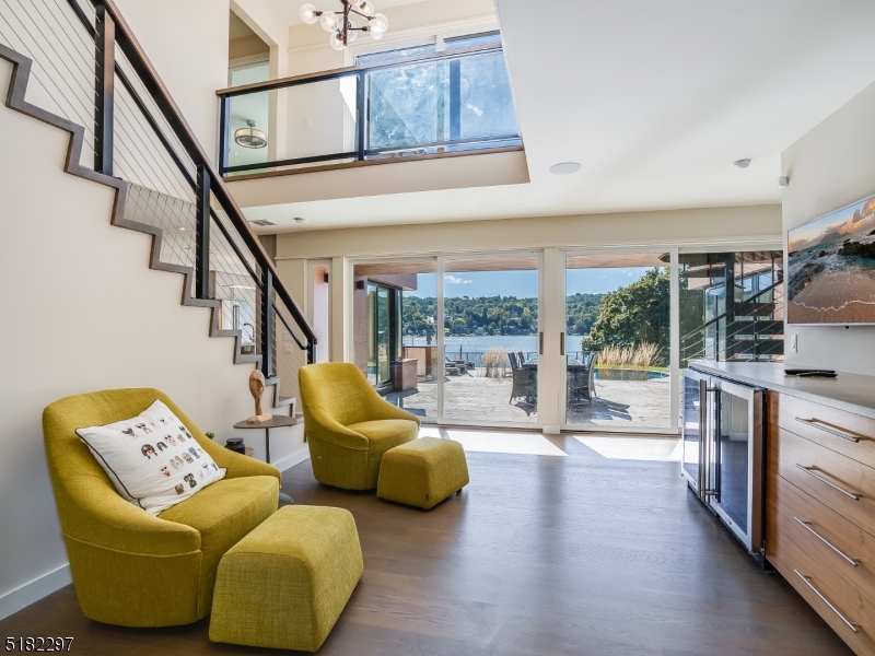 LAKE MOHAWK - Residential