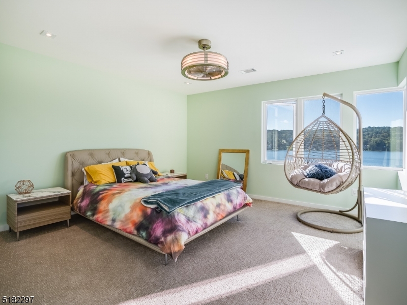 LAKE MOHAWK - Residential