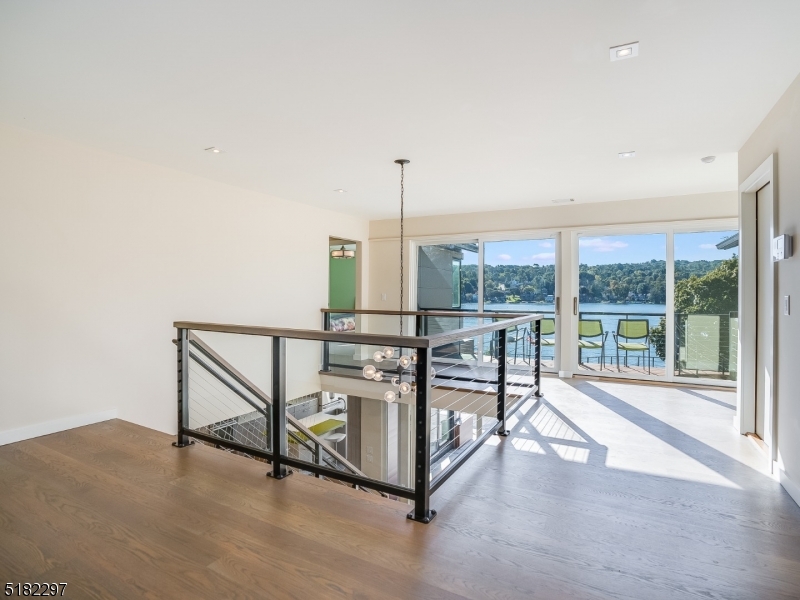 LAKE MOHAWK - Residential