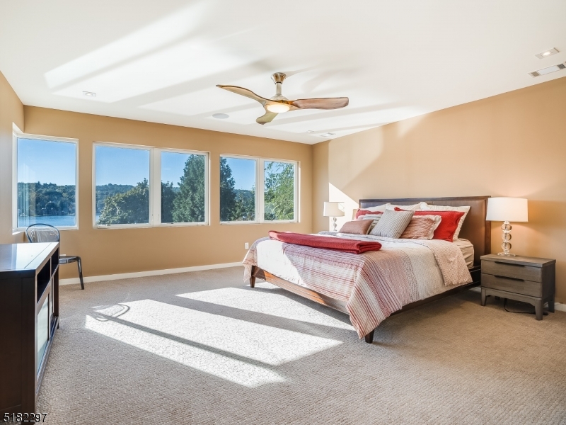 LAKE MOHAWK - Residential