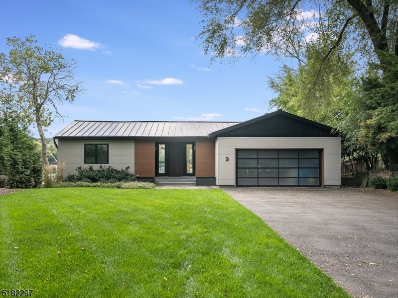 LAKE MOHAWK - Residential