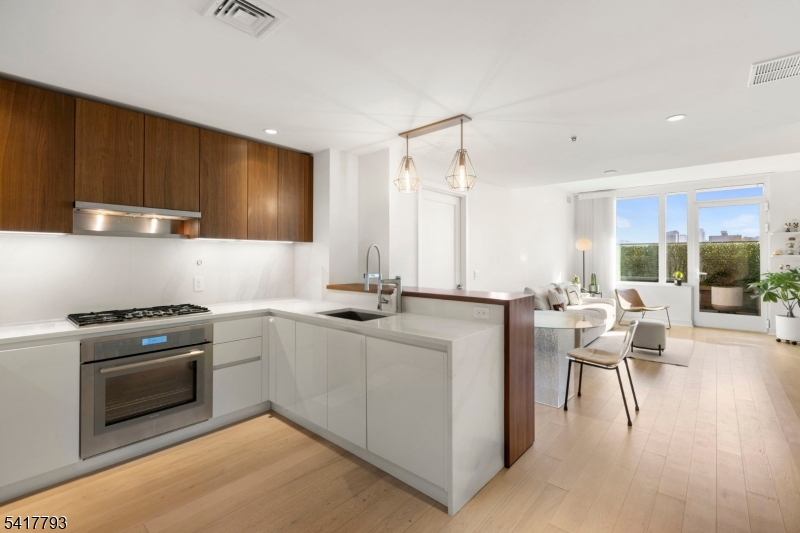 Maxwell - Residential