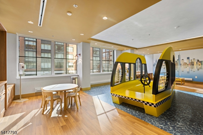 Maxwell - Residential