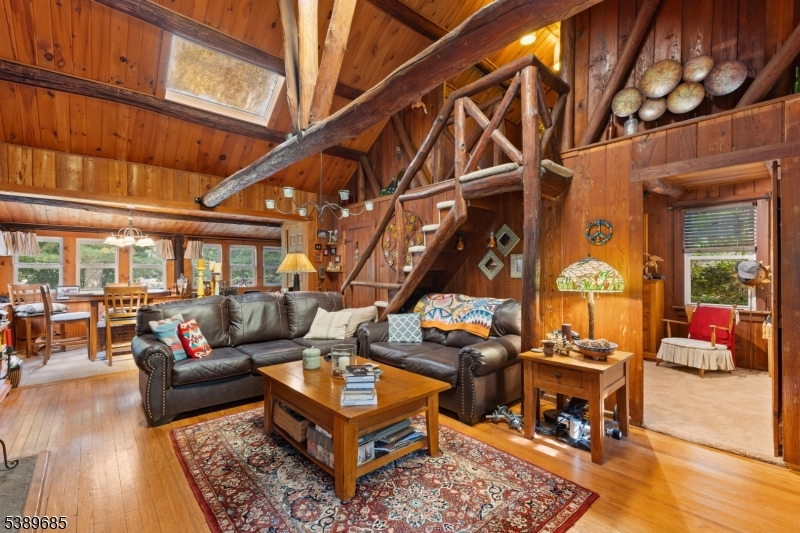 Cupsaw Lake - Residential