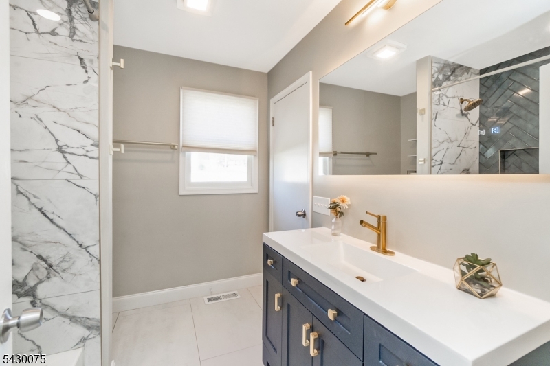 Pursel Hill - Residential