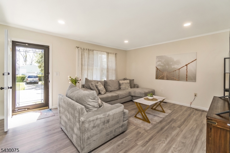 Pursel Hill - Residential