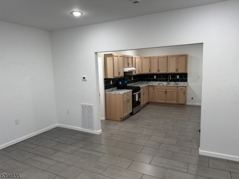 RESIDENTAL - Residential