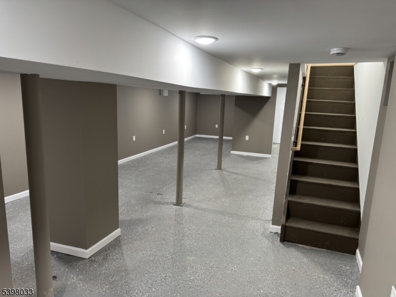 RESIDENTAL - Residential