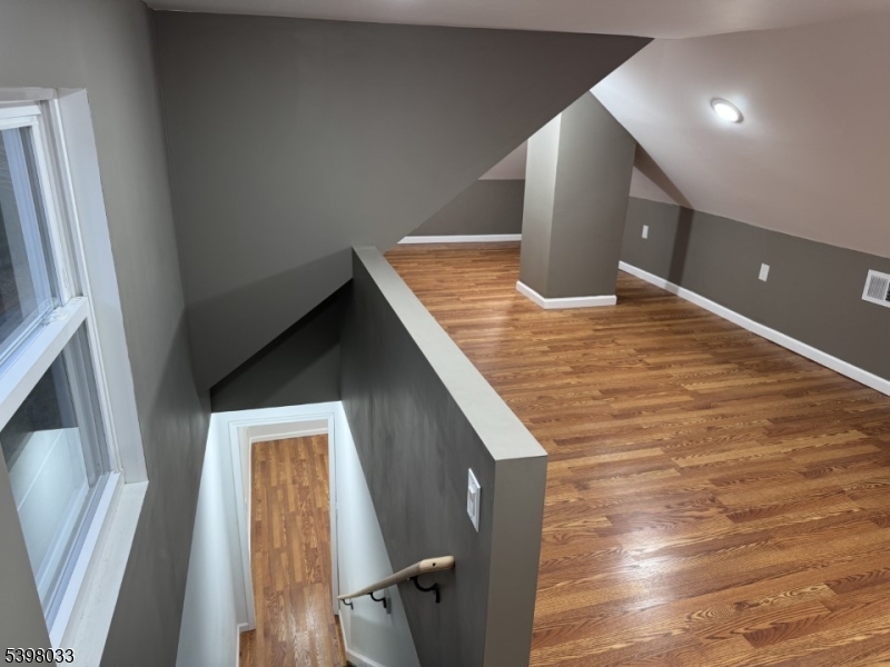 RESIDENTAL - Residential