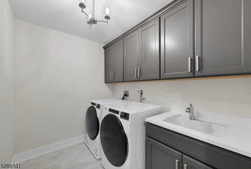 The Grove at USR - Residential