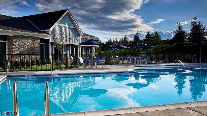 The Grove at USR - Residential