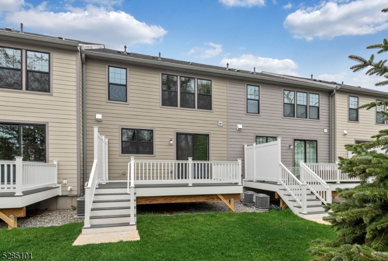 The Grove at USR - Residential