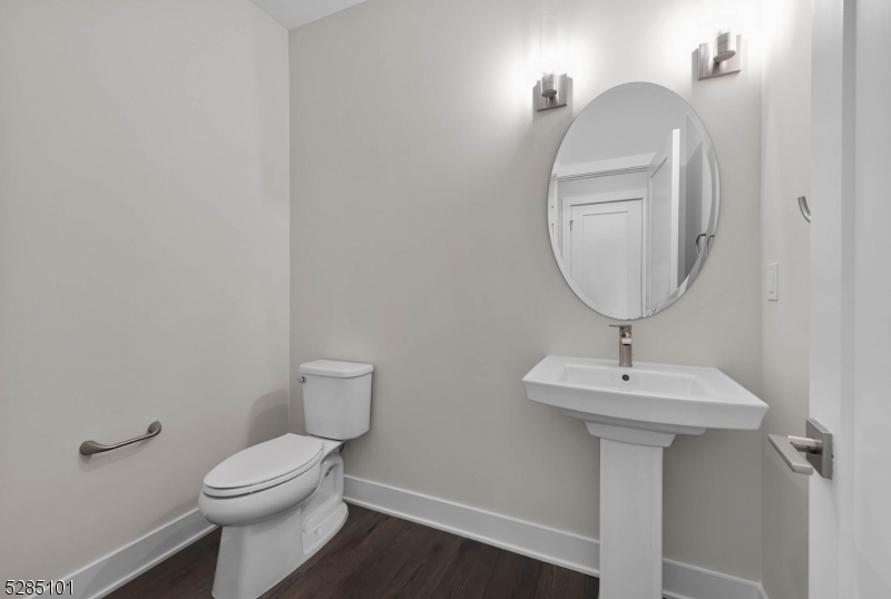 The Grove at USR - Residential