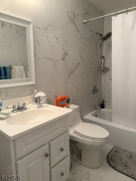 Briarwood/Coachlight - Residential