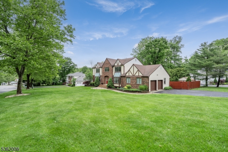 Woodland Hills - Residential