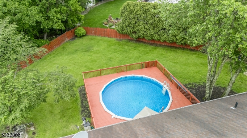 Woodland Hills - Residential