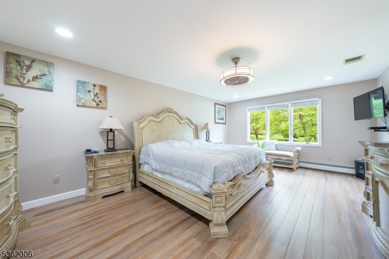 Woodland Hills - Residential