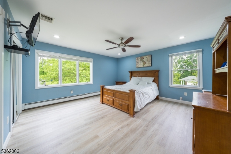 Woodland Hills - Residential