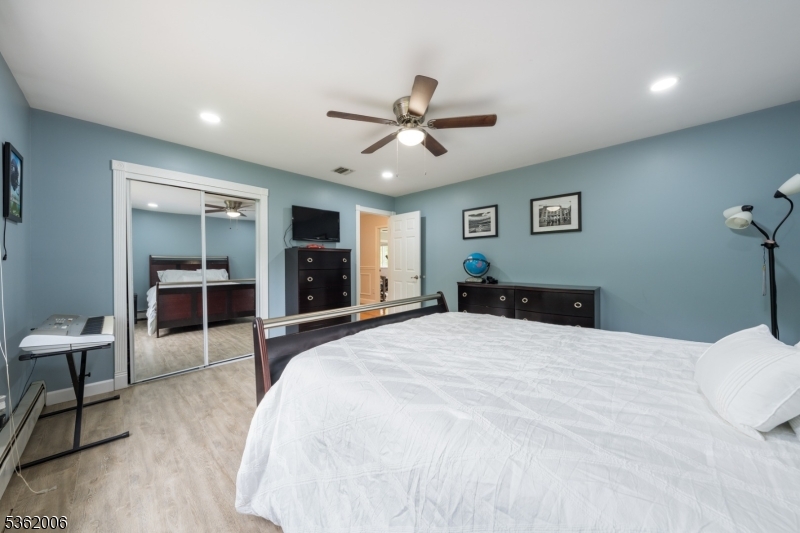 Woodland Hills - Residential