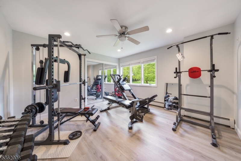 Woodland Hills - Residential